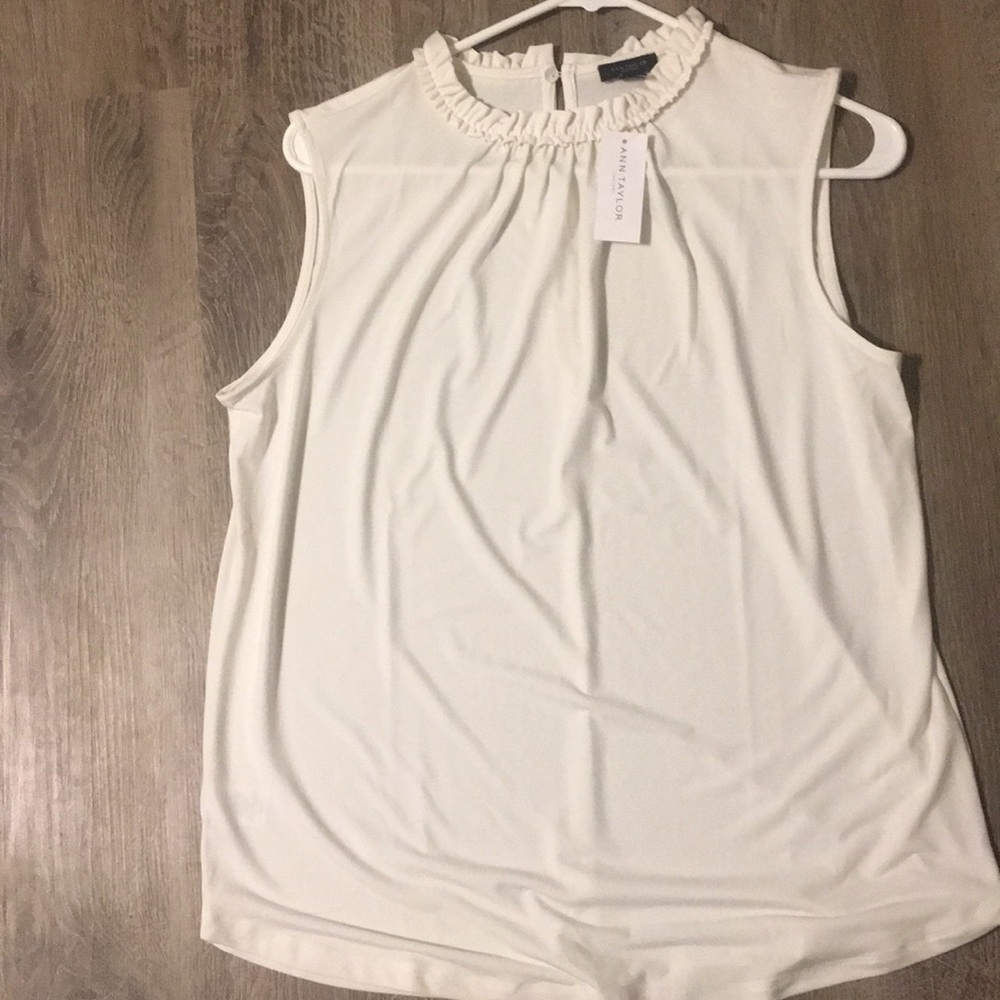 Ann Taylor | NWT Tank